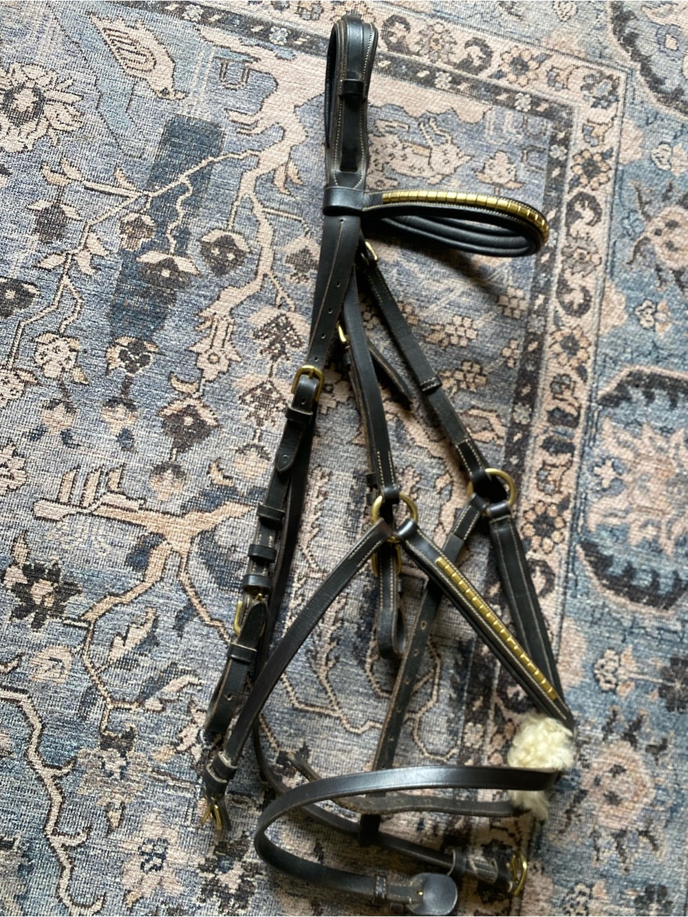 Dark brown clincher Leather Horse Bridle with Brass Detailing - Picture 2 of 3